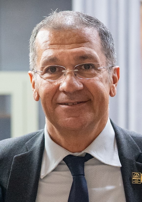 Μανώλης Μετζάκης